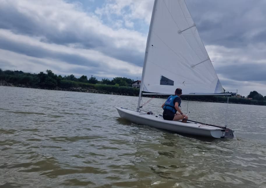 ILCA — bôme et écoute